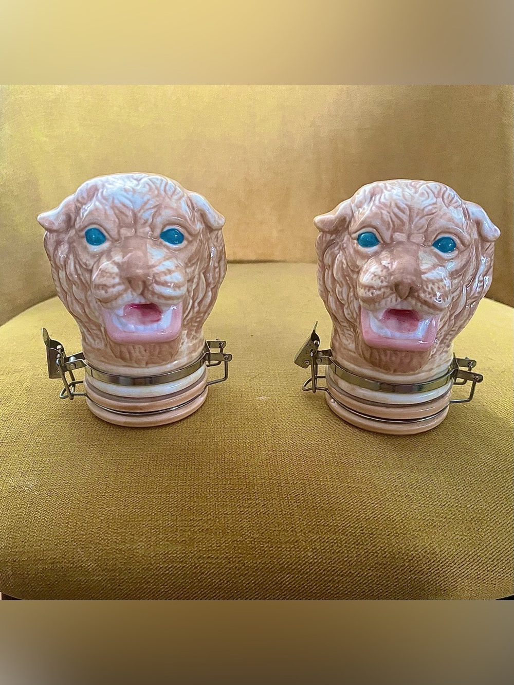 Porcelain Airtight Panther Storage Jar Set